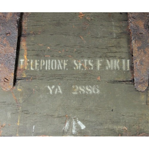 324 - WWII British Army field telephone set F MKII, nr faded, with broad arrow mark, housed in a timber bo... 