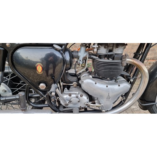 555 - 1961 BSA A10 Golden Flash, 650cc. Registration number XHE 90. Frame number GA7 21688. Engine number ... 