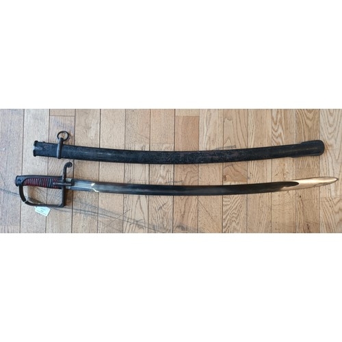 312 - A 19th century German Hussars sabre, no markings, metal scabbard, blade length 84cm
This bladed prod... 