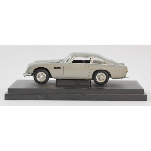 Die cast, scale 1:18, Joyride, Aston Martin DB5 