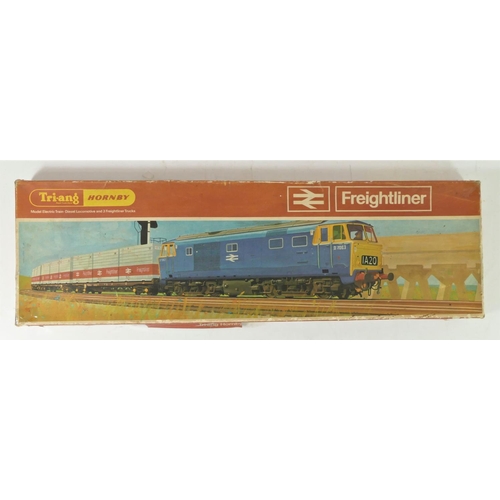 4 - A Hornby OO gauge electric Freightliner set (R645) to include, diesel locomotive and three freight t... 