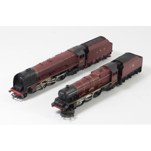 8 - Two Hornby OO gauge locomotives to include, L.M.S 46200 The Princess Royal locomotive & tender, and ... 