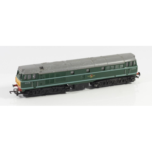 11 - A Mainline Railways OO gauge locomotive to include, L.M.S 5530 Sir Frank Ree locomotive & tender, to... 