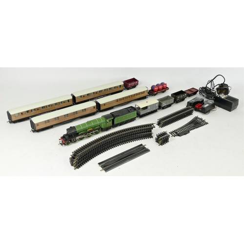 13 - A Hornby OO gauge electric train set (R285- 9140 00-510) to include, Flying Scotsman locomotive and ... 