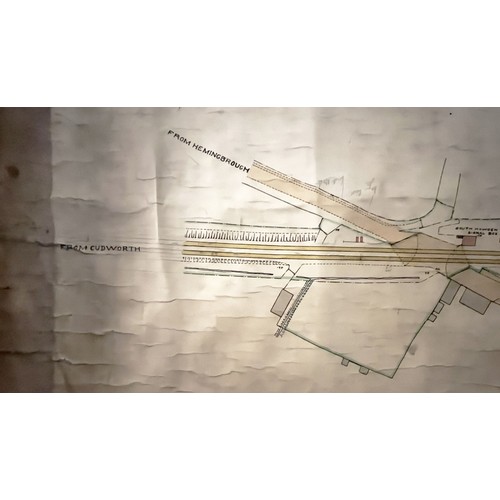 44 - A 1928 London & North Eastern Railways linen diagram map of South Howden, formerly the Hull and Barn... 