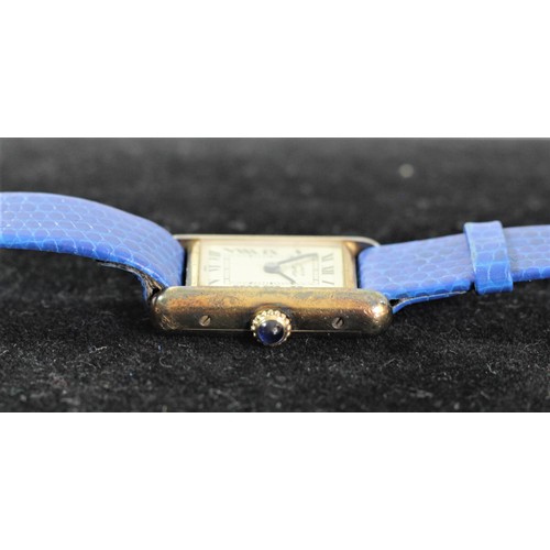 104 - Cartier Le Must, a silver gilt manual wind ladies Tank wristwatch, case number 3231242, sapphire win... 