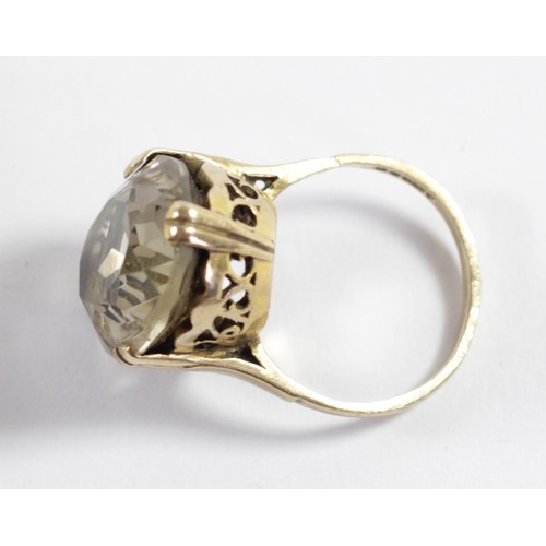 162 - A 9ct gold and smokey quartz dress ring, 20 x 15mm, N, 7.2gm