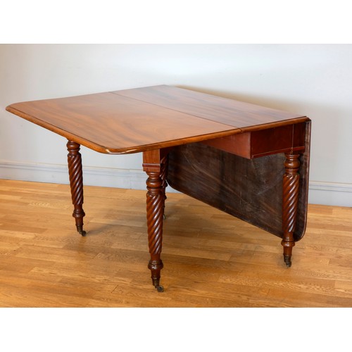 370 - A 19ct century mahogany drop leaf dining table, with tapering spiral turned legs, brass castors, 157... 