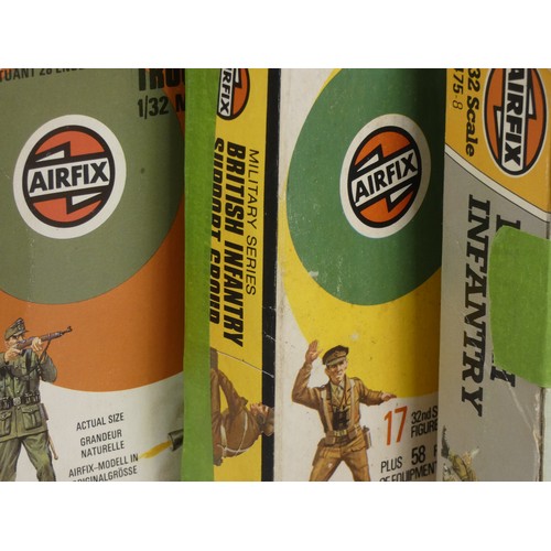 202 - Three Airfix kits of soldiers, 1:32 scale, including British Infantry, British Infantry Support Grou... 