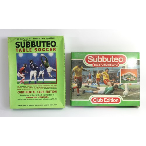 216 - Subbuteo table soccer, boxed (missing one red player and base for one goalkeeper, together with two ... 