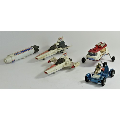 219 - A Mattel Battlestar Galactica Colonial Viper, a Mattel Battlestar Galactica Colonial Steller Probe, ... 