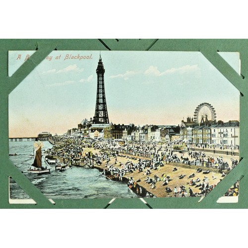 259 - A large collection of vintage postcards, c.1910-1930, depicting seaside, towns, humorous, amorous an... 