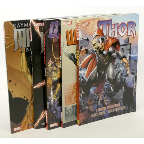 306 - Twenty four Marvel graphic novels and comics, to include Magician Apprentice Volume One, Magician Ap... 