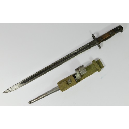 376 - A SMLE bayonet, 17 inch, single edged blade with fuller, together with a No4 MKII bayonet (2)