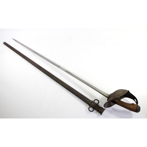 391 - Early 20th century 08 pattern cavalry sword, the blade with Enfield mark and Ordnance arrow with com... 