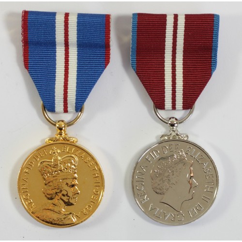 411 - Queen Elizabeth II Golden Jubilee medal and Diamond Jubilee medal, both boxed and unused