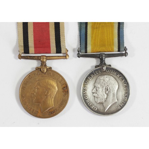 427 - George VI For Faithful Service in the Special Constabulary, named Ernest Dobson and WWI War medal 19... 