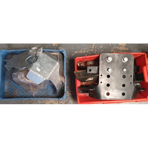 69A - A Land Rover high lift jack, Land Rover duel height tow bar and fitting, together with, a back axle ... 