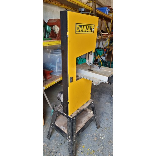 29 - A DeWalt DW876 band saw, c.2001. https://www.amazon.co.uk/DeWalt-Dw876-230V-Bandsaw-300/dp/B0001IWFH... 