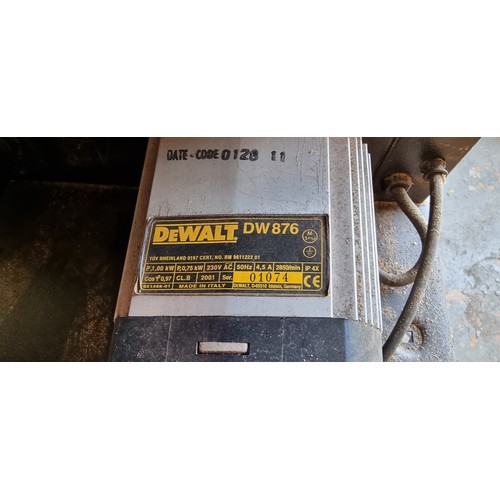 29 - A DeWalt DW876 band saw, c.2001. https://www.amazon.co.uk/DeWalt-Dw876-230V-Bandsaw-300/dp/B0001IWFH... 