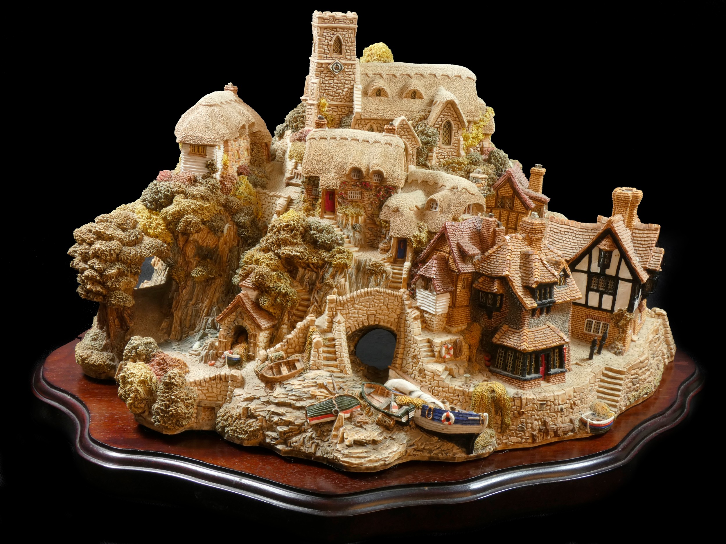 A substantial Lilliput Lane handmade model entitled 