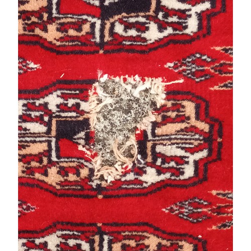 280 - A Persian Qashkai rug, 146 x 107cm and two other rugs.