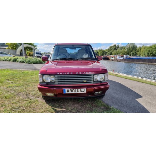 510 - 2000 Range Rover Vogue, 4556cc V8 petrol. Registration number W801 UAJ. VIN number SALLPAMJ3YA433388... 