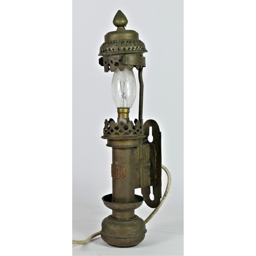 96 - A GWR (Great Western Railway) carriage lamp, converted to electric, missing glass, 34cm