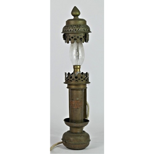 96 - A GWR (Great Western Railway) carriage lamp, converted to electric, missing glass, 34cm