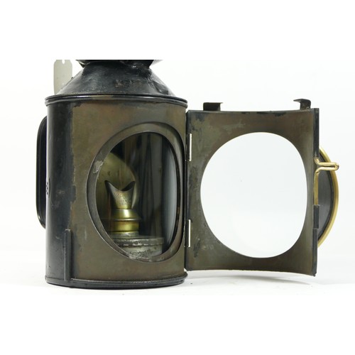 112 - BR(E) three aspect handlamp with burner.