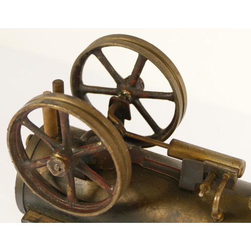 190 - A German tinplate horizontal boiler stationary live steam engine, c.1910-20, no maker, with twin fly... 