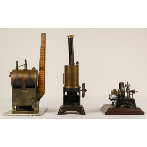 194 - A Doll et Cie vertical live steam boiler, c.1920-30, lacking burner, height 25cm, a vintage horizont... 