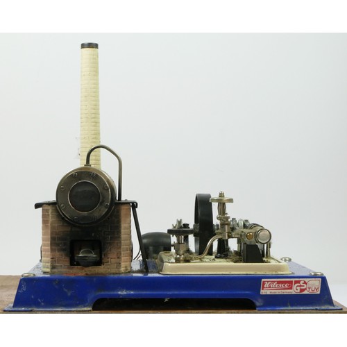 200 - A Wilesco Dampfmaschine D16 live steam horizontal engine.