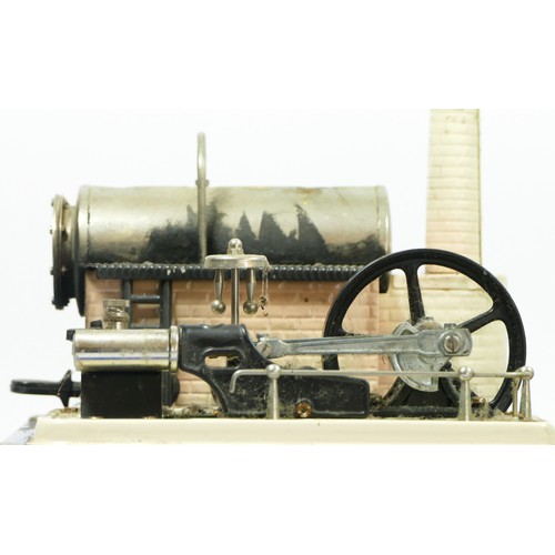 200 - A Wilesco Dampfmaschine D16 live steam horizontal engine.