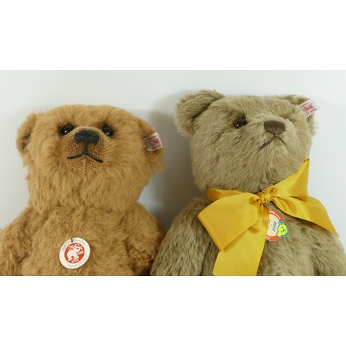 237 - Steiff, Ulysses, The ultimate growling Steiff Bear, limited edition 151/1500, with certificate, boxe... 