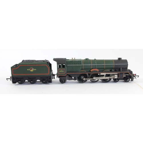 171 - A Tri-Ang OO gauge, loco with tender, 46201 'Princess Elizabeth' in BR livery, together with three T... 