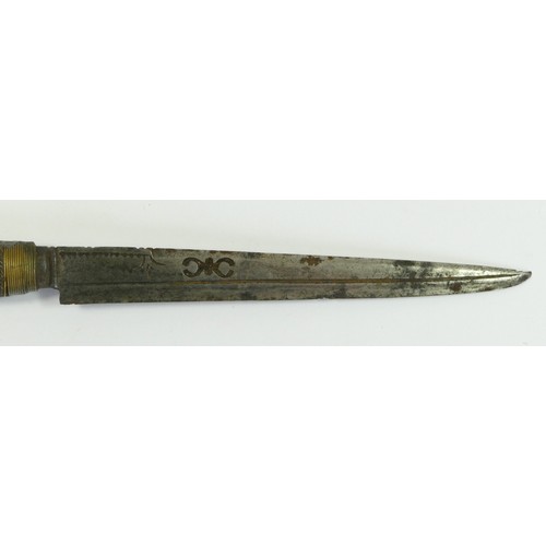 408 - An Algerian WWII era Khodmi or Bou Saadi knife, the 15.5cm blade with with leather scabbard. 
Proven... 