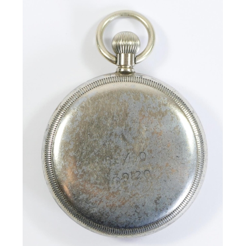 418 - A British nickel plated Military keyless wind pocket watch, the case stamped 6E/50 over A30120, 15 j... 