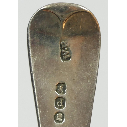 111 - A George III silver Old English pattern gravy ladle, London 1819, 60gm