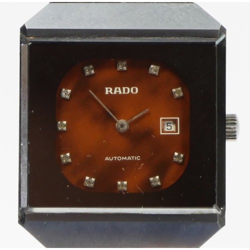 164 - Rado, a stainless steel automatic date gentleman's wristwatch, ref 565.0067.3, with mottled brown di... 