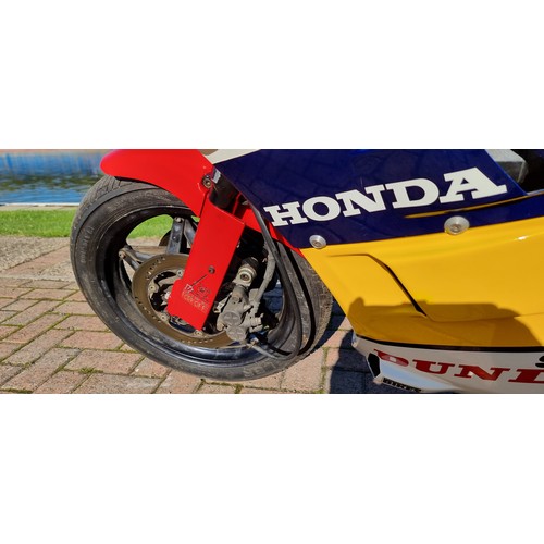 528 - 1985 Honda NS400RF, 399cc. Registration number C140 VKV. Frame number NC19-2001137. Engine number NC... 