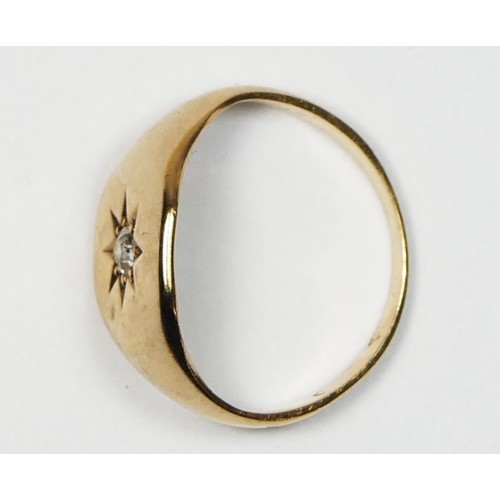 82 - A 9ct gold and diamond signet ring, star set with an old cut stone, I, 3.6gm