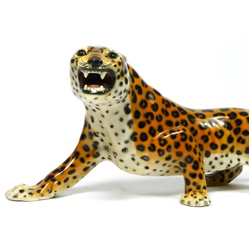 191 - An Italian Majolica ceramic sculpture of a prowling leopard, by Ronzan Lenci, circa 1970s, Ltd editi... 