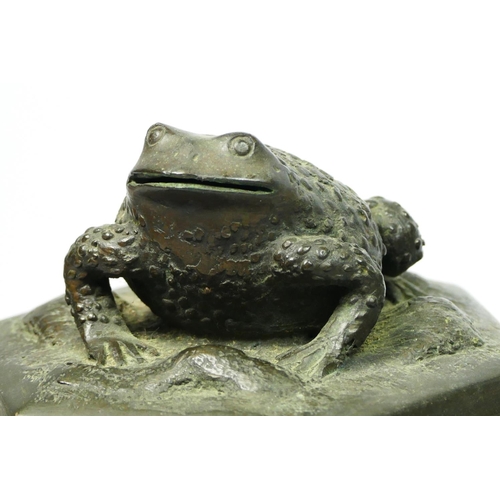 249 - A Chinese bronze octagonal baluster storage jar, with frog finial, 18cm.