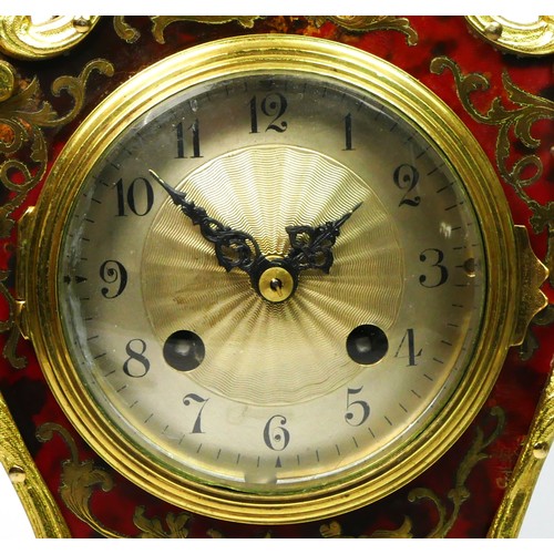 298 - An early 20th century French Boulle mantel clock, with cast brass mounts, the movement striking on a... 