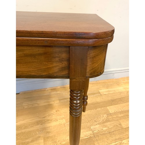 371 - A Victorian mahogany rectangular fold over tea table, raised on four tapering turned supports.
H77cm... 