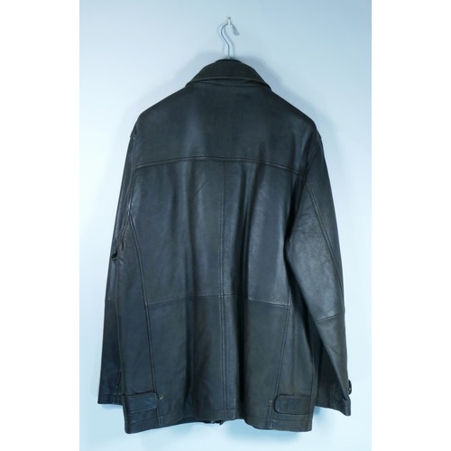 157 - A men's 'Lakeland' fine leather dark brown jacket, size 46