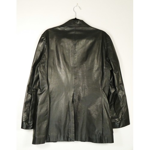 215 - A mens 'Burton' black leather jacket in size 40