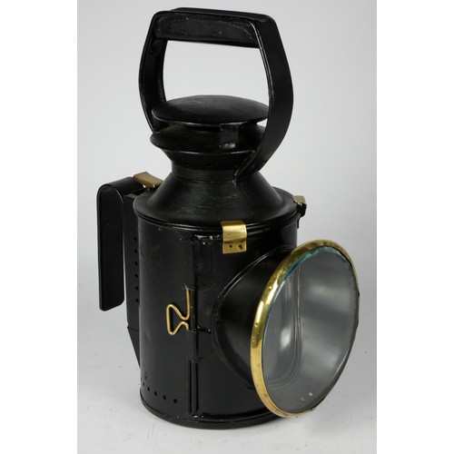 68 - A B.R. 3 aspect handlamp, complete with burner