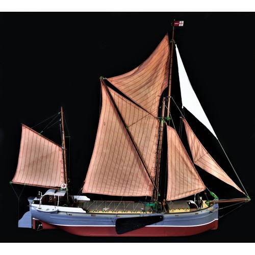 81 - Beryl Iris, a very well detailed radio controlled Thames barge, with fibreglass hull, timber deck an... 